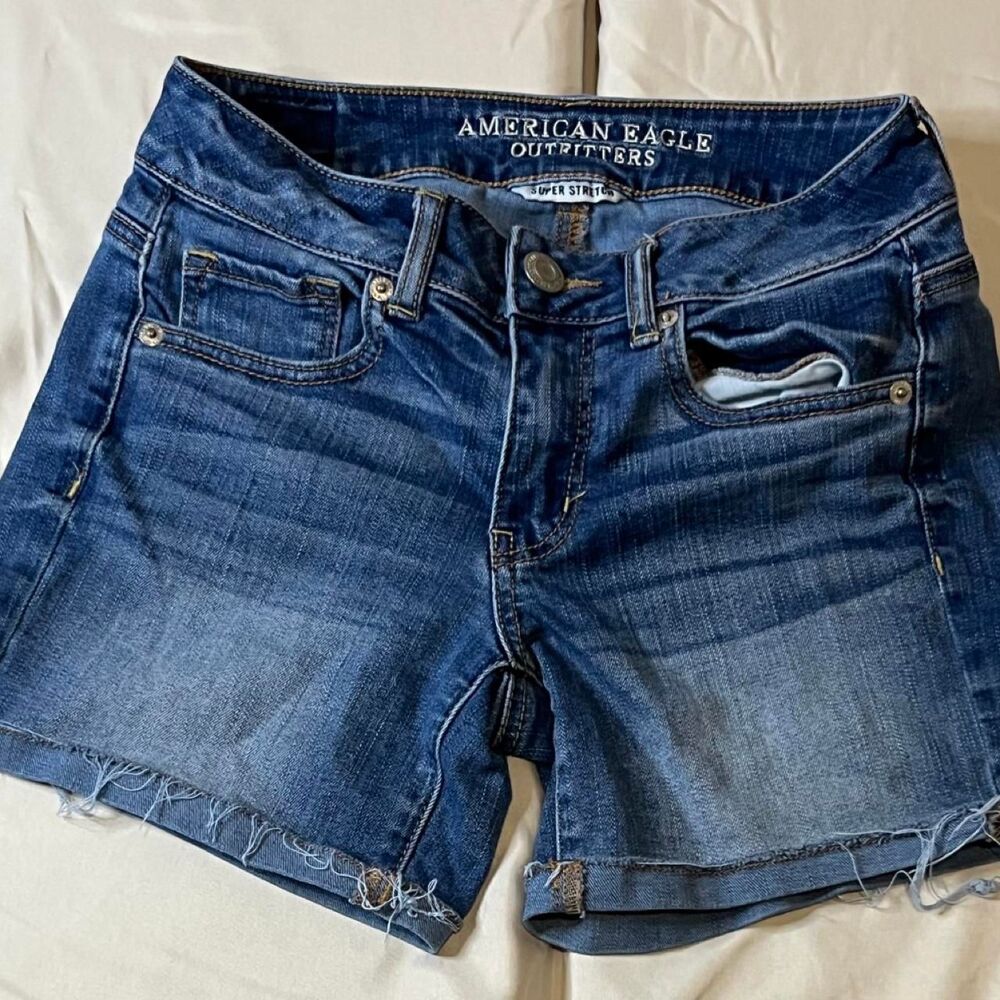 American-eagle Women's Blue and Navy Shorts